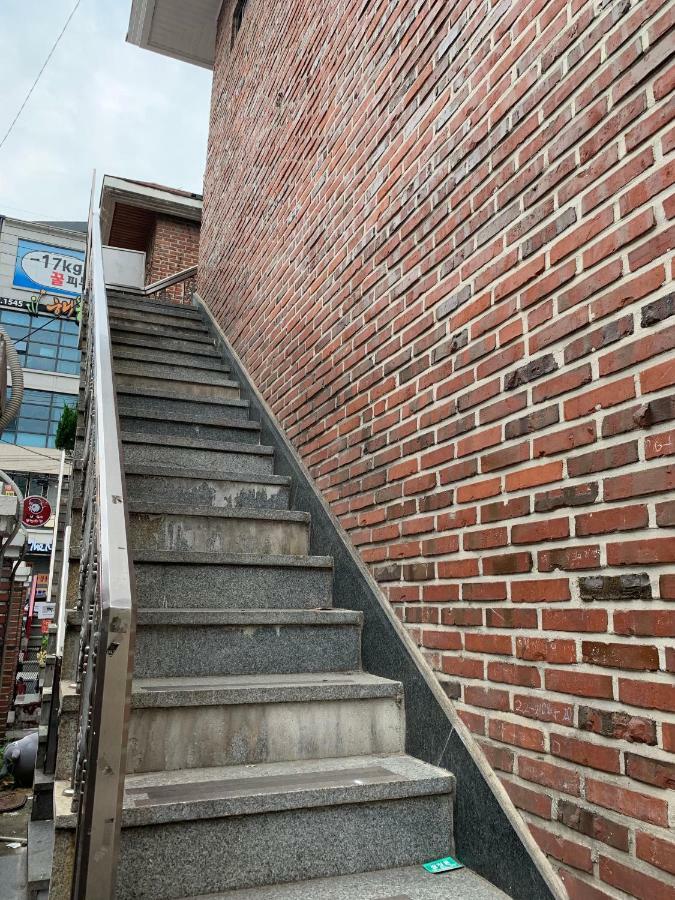 Bomulzip Hongdae Guesthouse 서울특별시 외부 사진